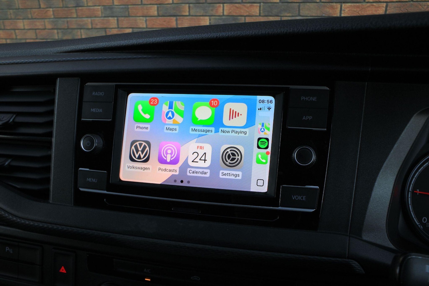 Used Volkswagen Transporter 2022 for sale - 76371177: Photo 6