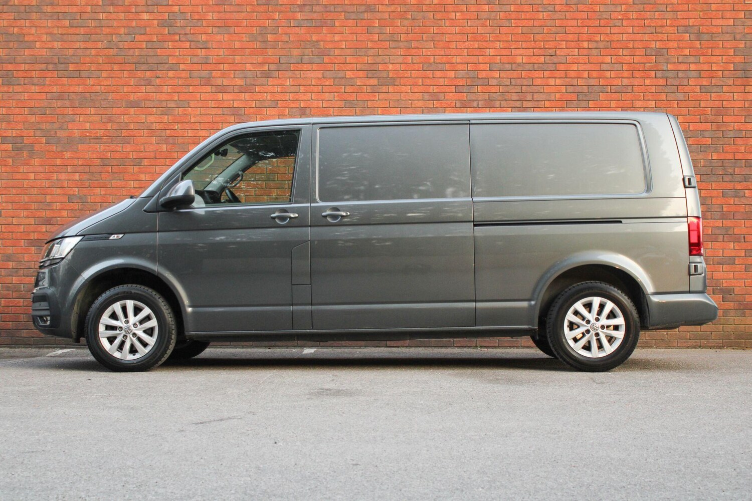 Used Volkswagen Transporter for sale - 77957408: Photo 13