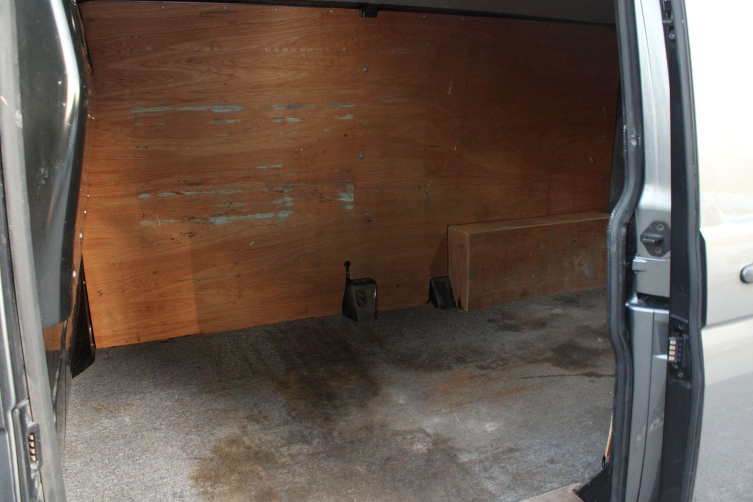 Used Volkswagen Transporter for sale - 77957408: Photo 9