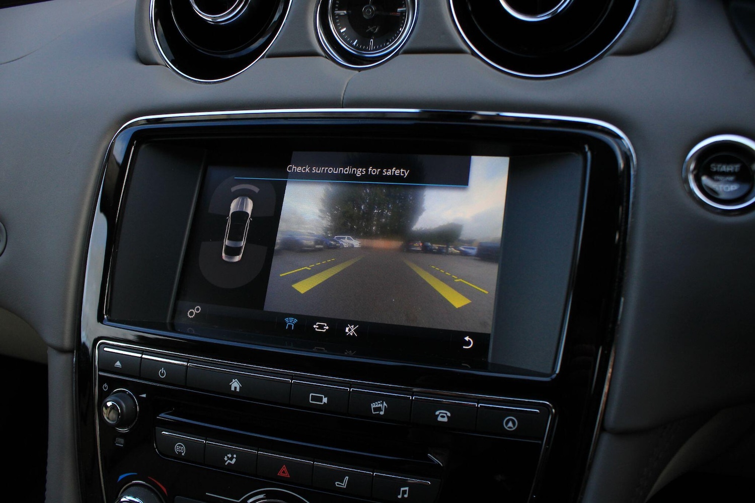 Used Jaguar XJ 2018 for sale - 77279098: Photo 14