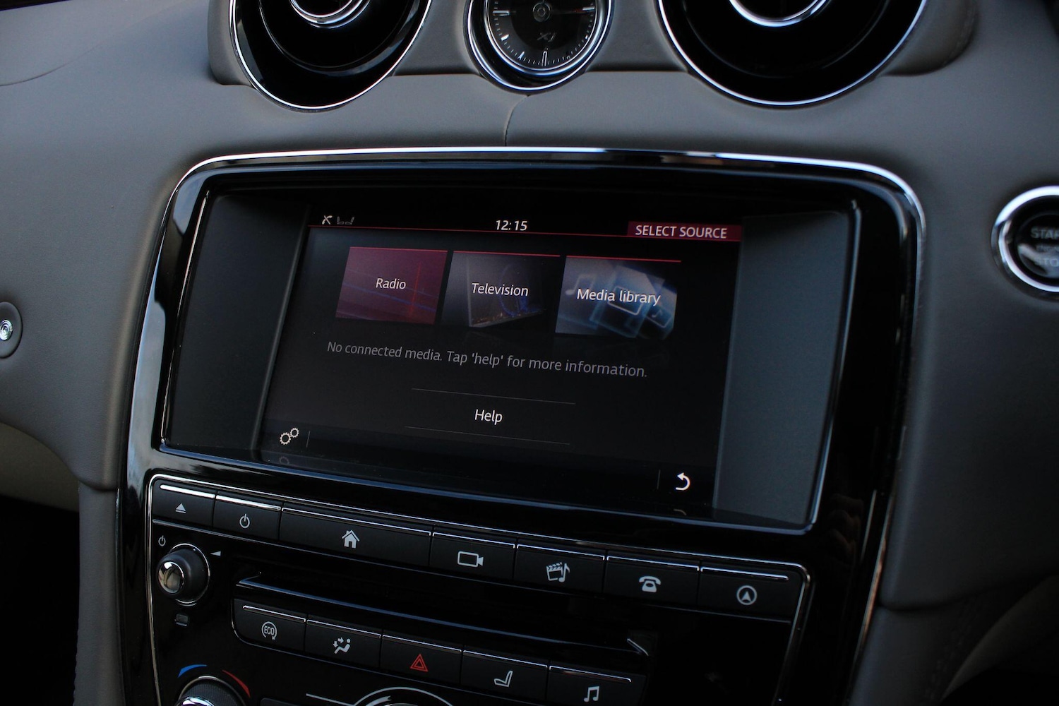 Used Jaguar XJ 2018 for sale - 77279098: Photo 30