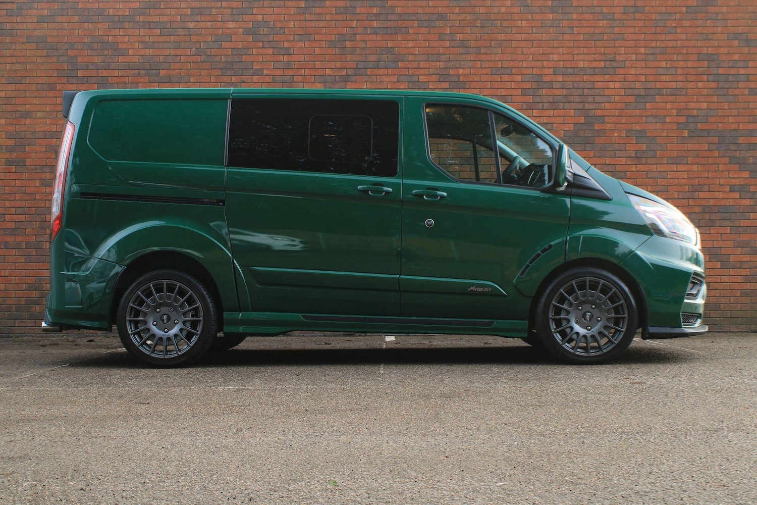 Used Ford Transit Custom 2023 for sale - 77387663: Photo 2