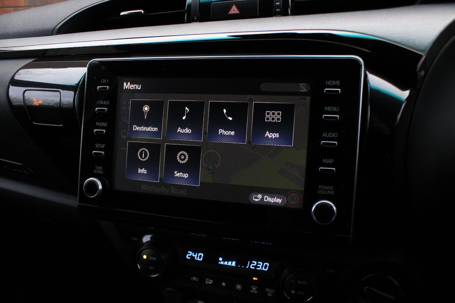 Used Toyota Hilux 2023 for sale - 77190394: Photo 26