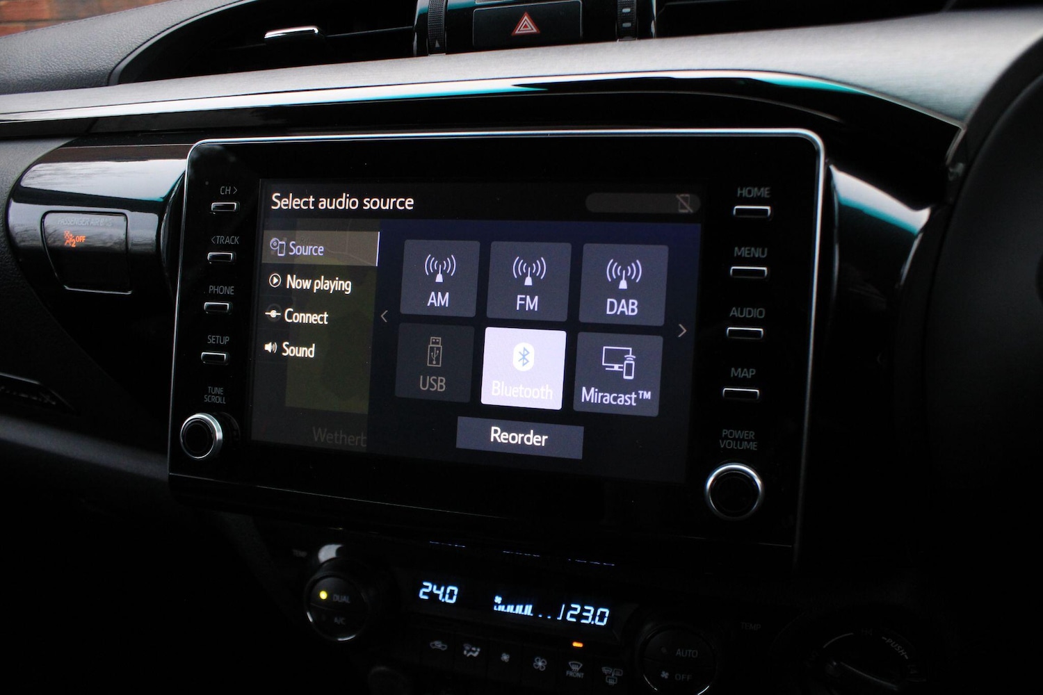 Used Toyota Hilux 2023 for sale - 77190394: Photo 27