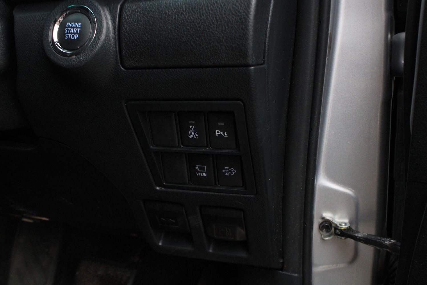 Used Toyota Hilux 2023 for sale - 77190394: Photo 31