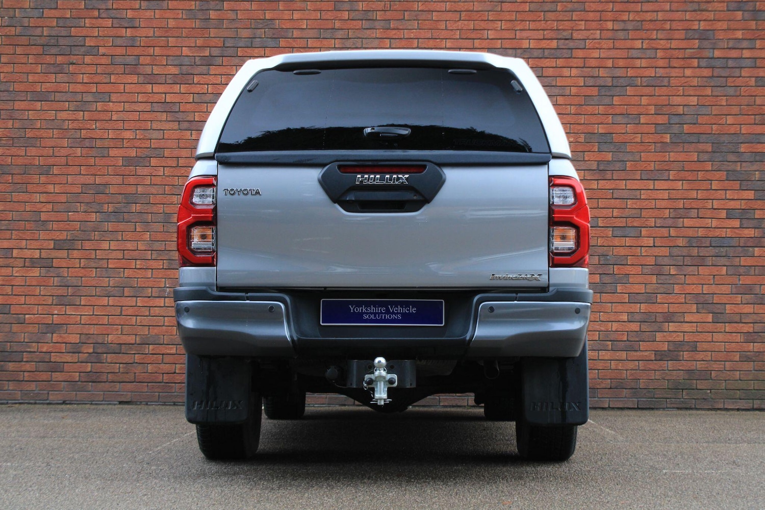 Used Toyota Hilux 2023 for sale - 77190394: Photo 37