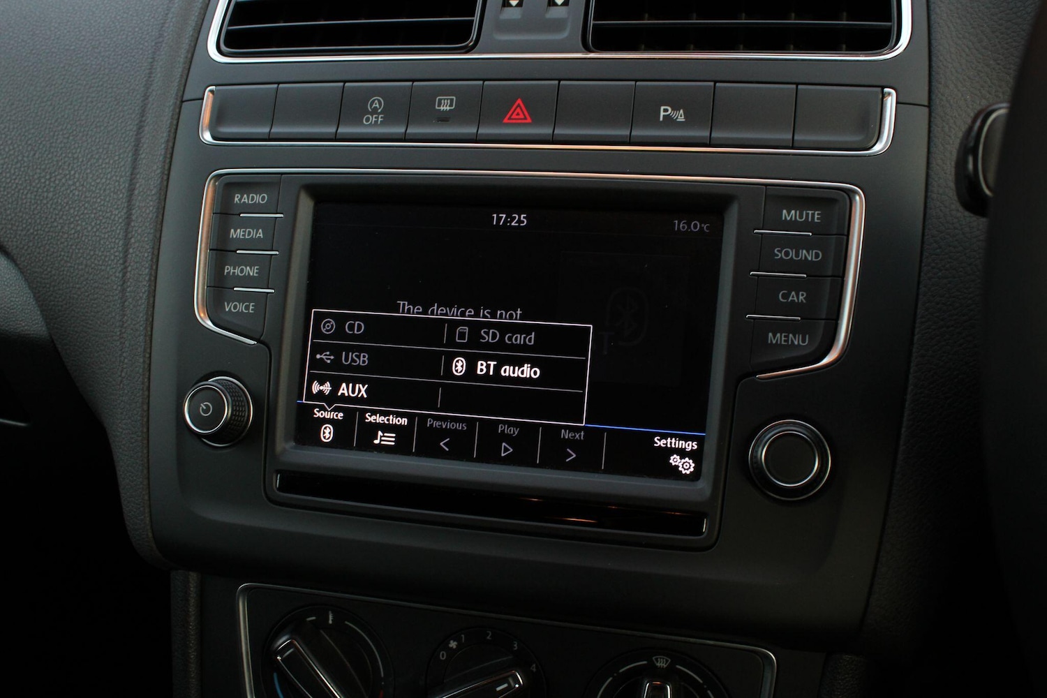 Used Volkswagen Polo for sale - 77957418: Photo 25