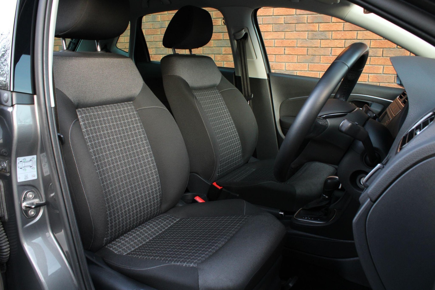 Used Volkswagen Polo for sale - 77957418: Photo 4