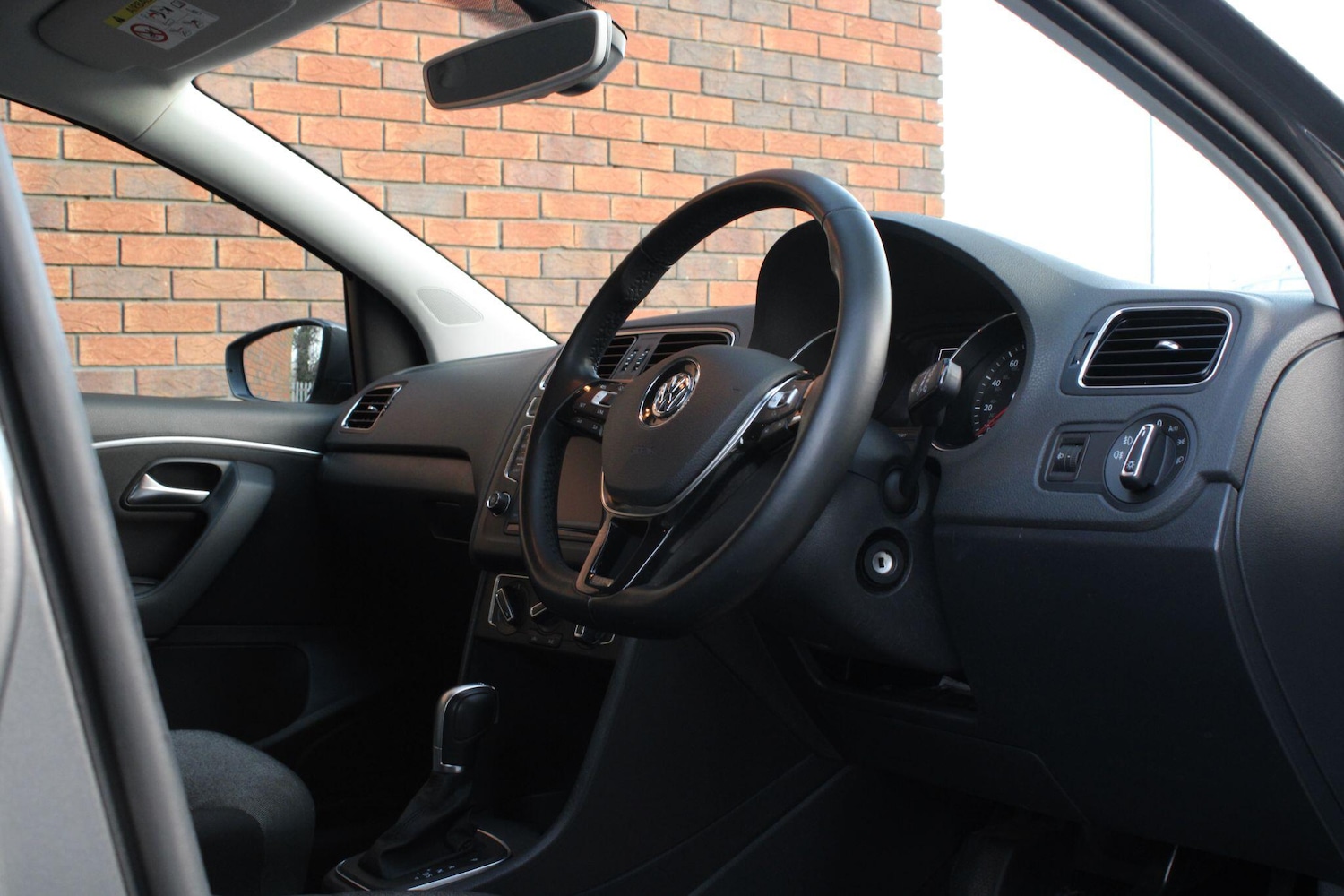 Used Volkswagen Polo for sale - 77957418: Photo 5