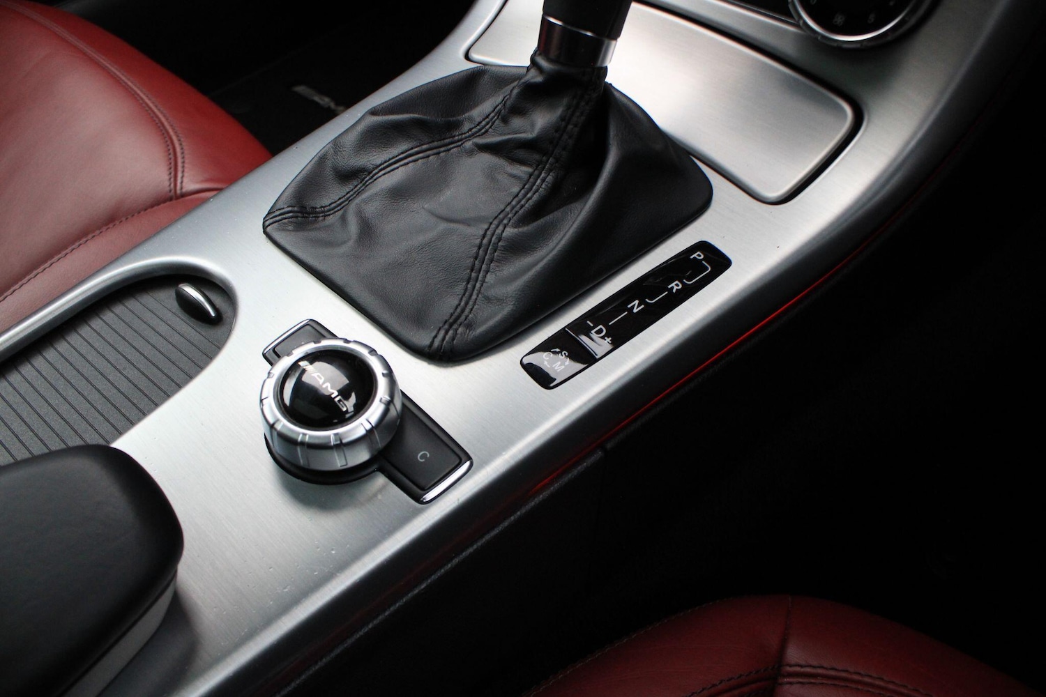 Used Mercedes-Benz SLK 2013 for sale - 76619858: Photo 25