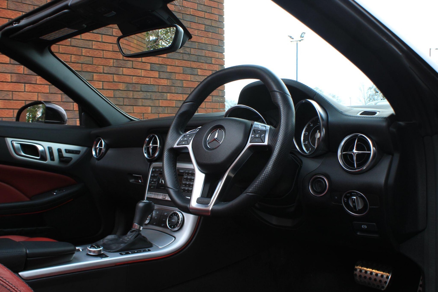 Used Mercedes-Benz SLK 2013 for sale - 76619858: Photo 5