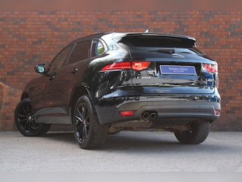 Used Jaguar F-Pace 2020 for sale - 79201443: Photo