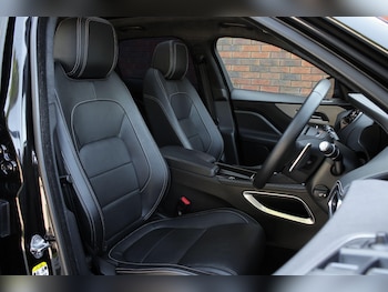Used Jaguar F-Pace 2020 for sale - 79201443: Photo