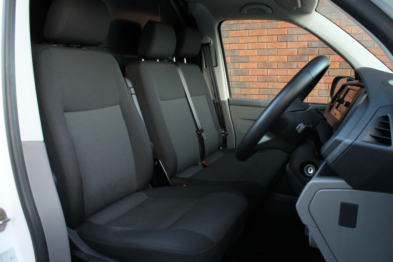 Used Volkswagen Transporter for sale - 77925607: Photo 4