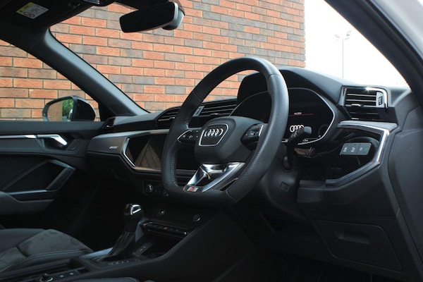 Used Audi Q3 2019 for sale - 74534474: Photo 5