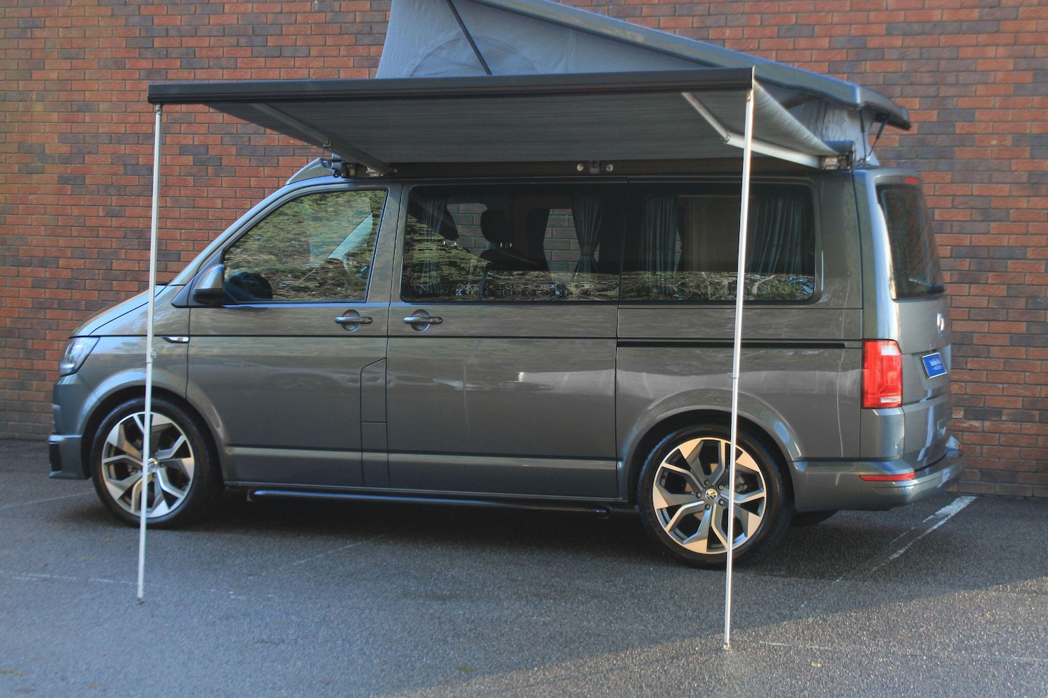 Used Volkswagen Transporter 2018 for sale - 76701905: Photo 11