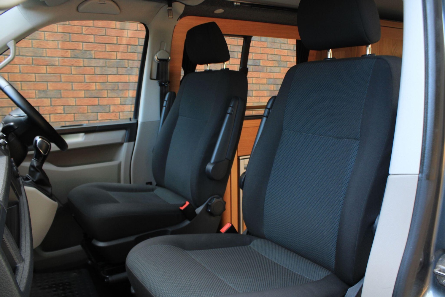 Used Volkswagen Transporter 2018 for sale - 76701905: Photo 18