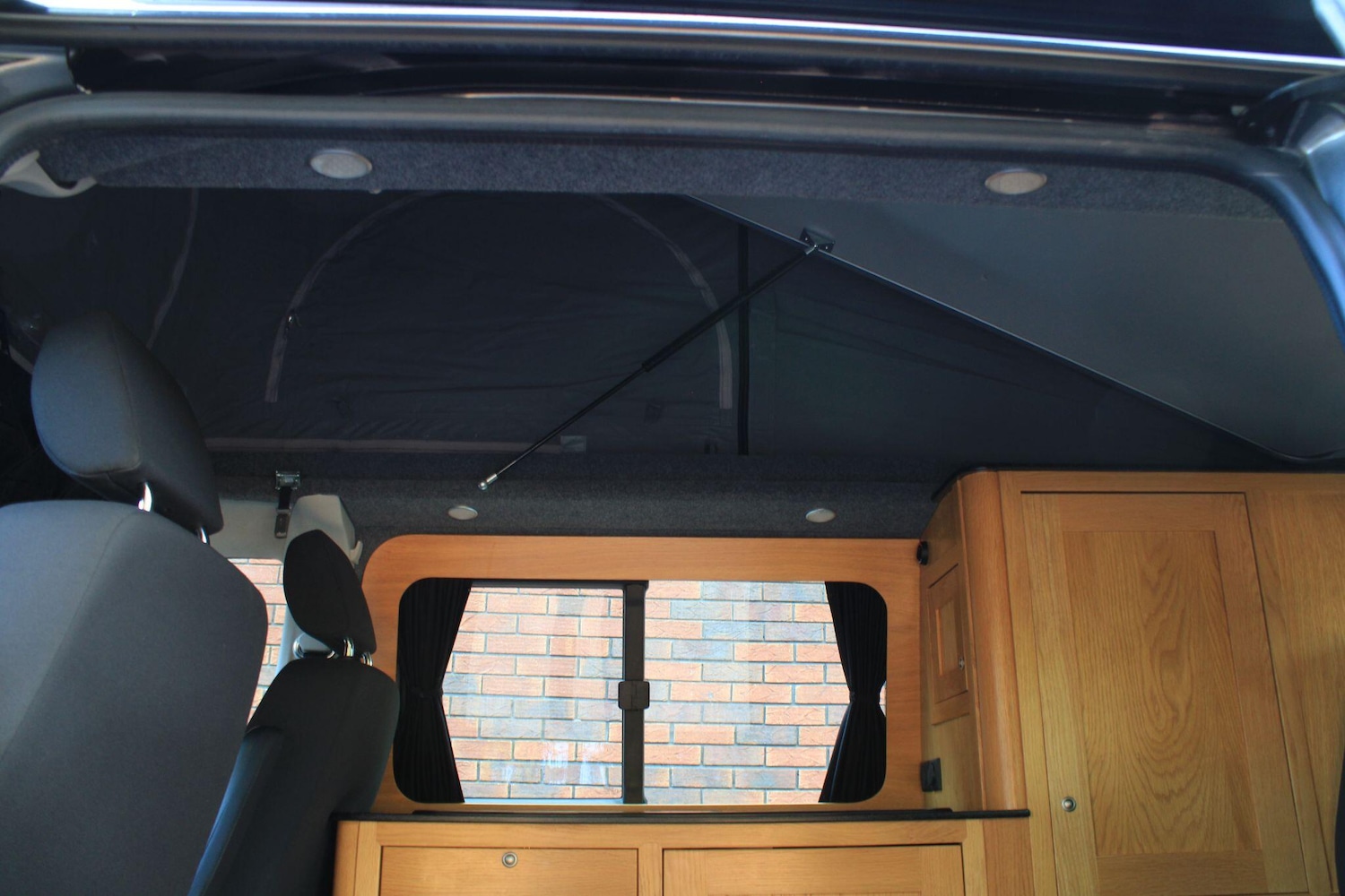 Used Volkswagen Transporter 2018 for sale - 76701905: Photo 20