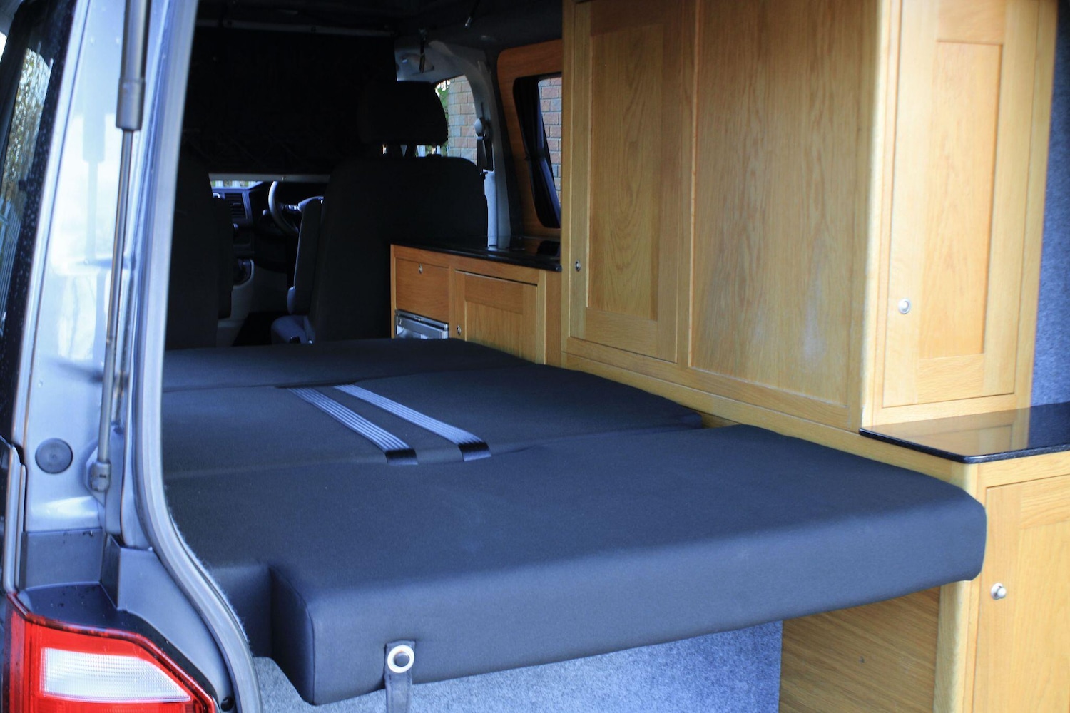 Used Volkswagen Transporter 2018 for sale - 76701905: Photo 24