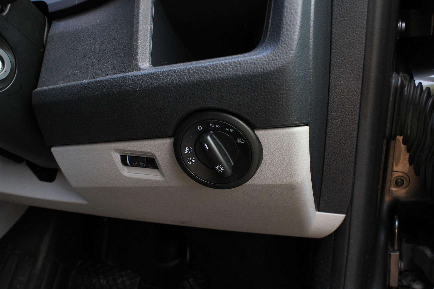 Used Volkswagen Transporter 2018 for sale - 76701905: Photo 39