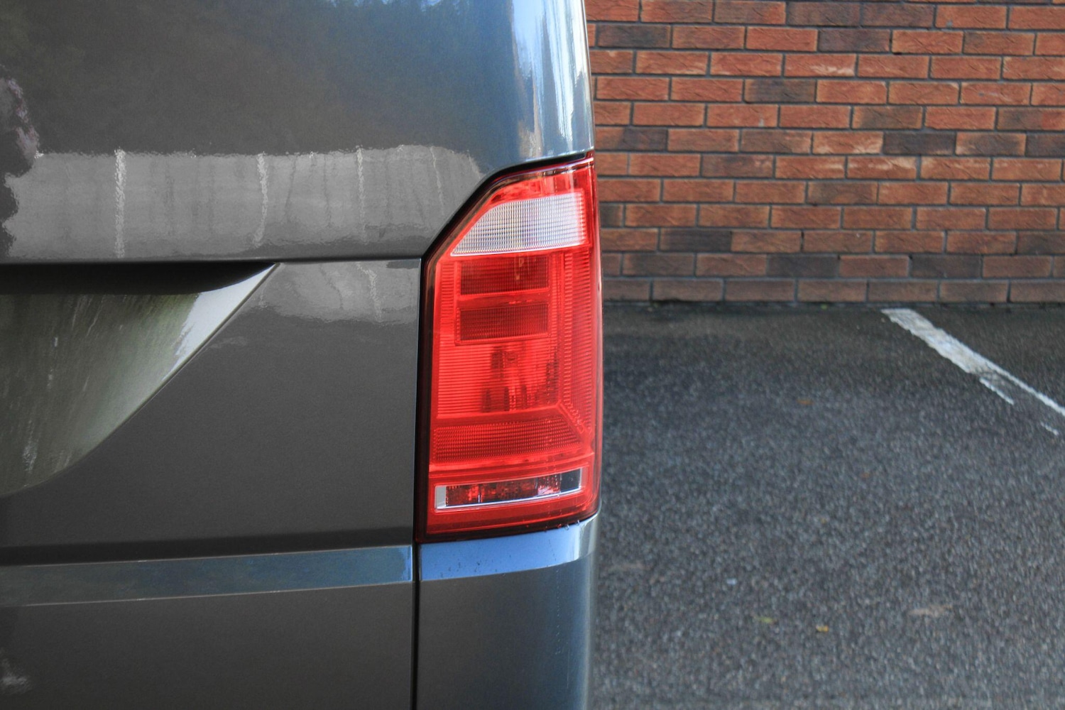 Used Volkswagen Transporter 2018 for sale - 76701905: Photo 40