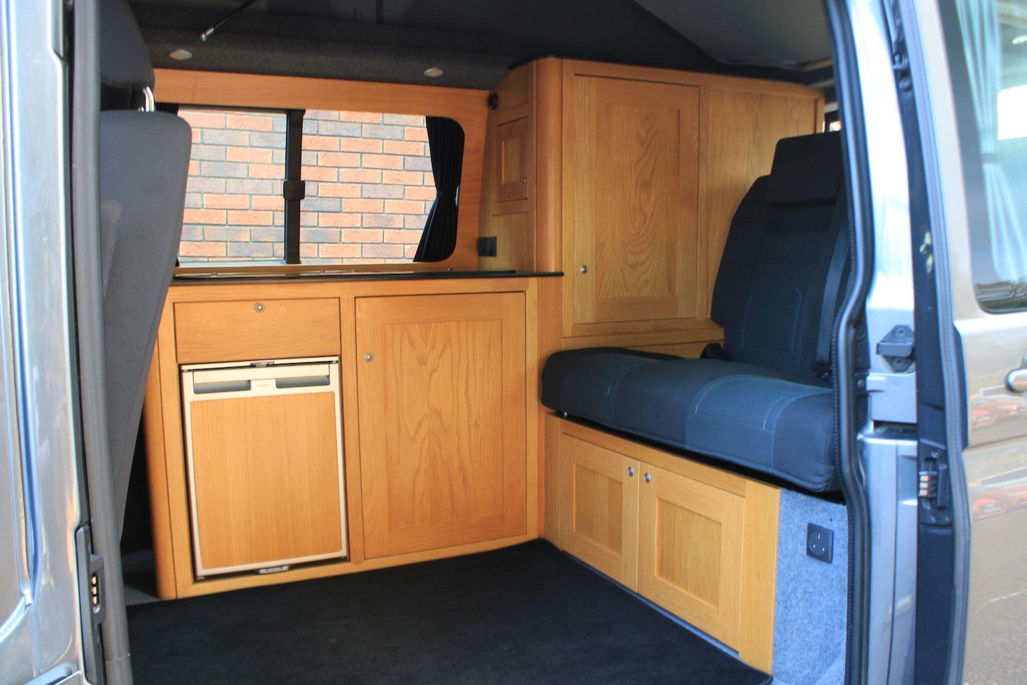 Used Volkswagen Transporter 2018 for sale - 76701905: Photo 7