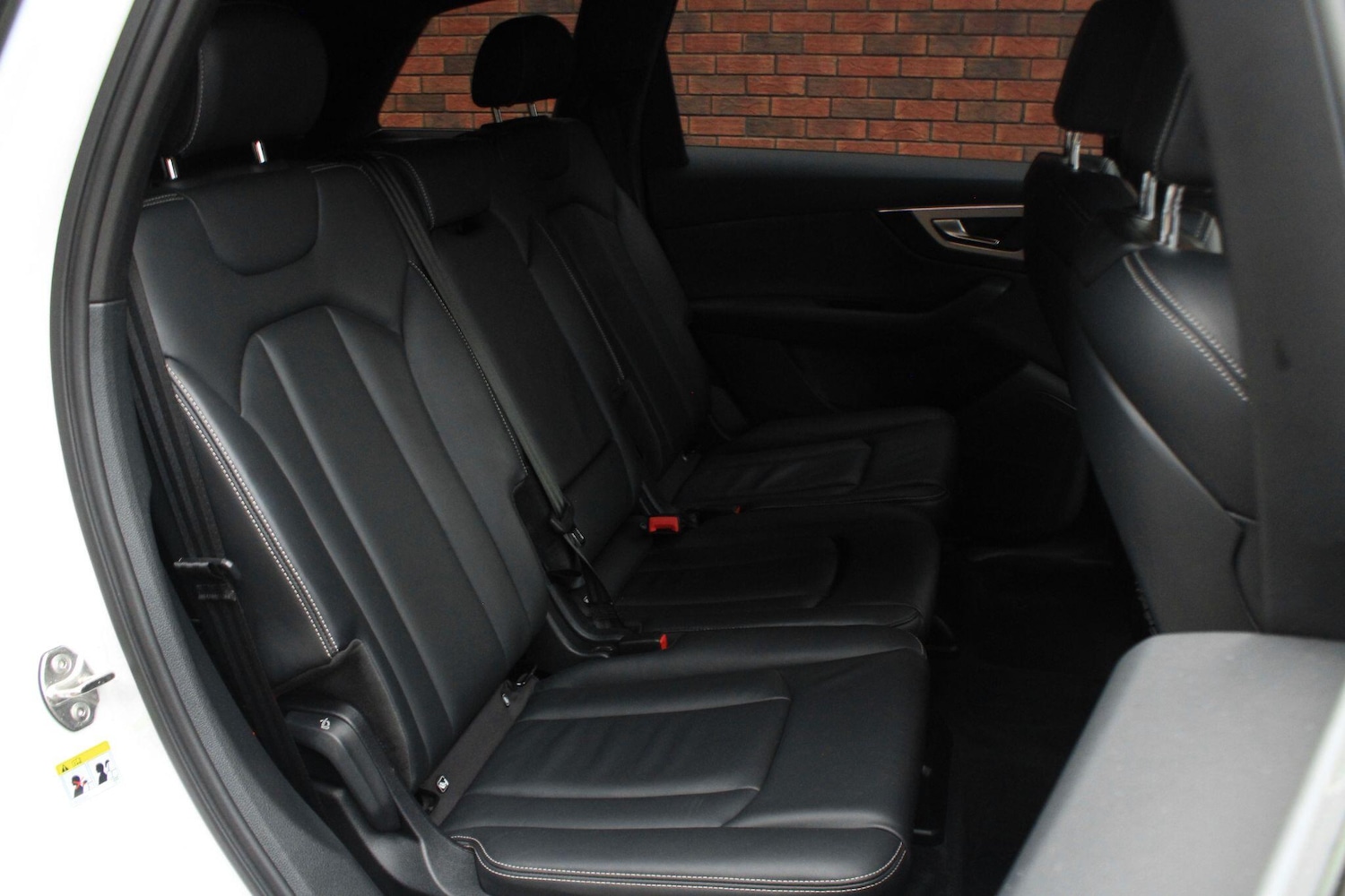 Used Audi Q7 2018 for sale - 76976699: Photo 11