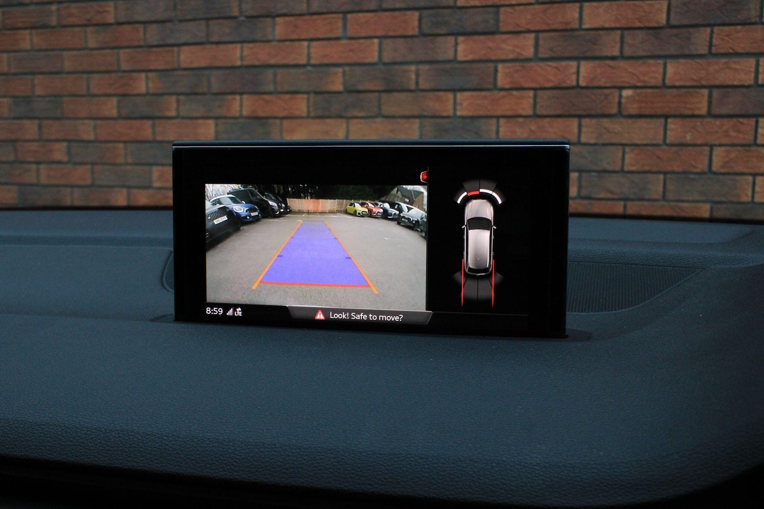 Used Audi Q7 2018 for sale - 76976699: Photo 15