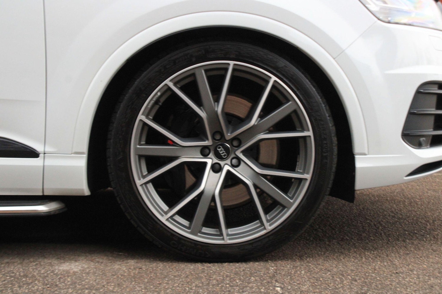 Used Audi Q7 2018 for sale - 76976699: Photo 16