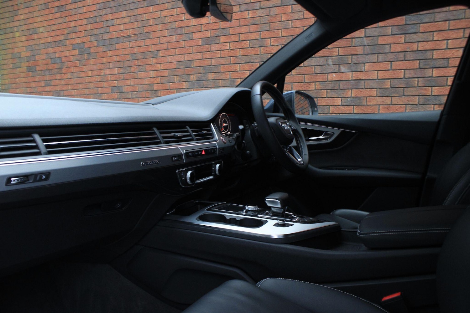 Used Audi Q7 2018 for sale - 76976699: Photo 21