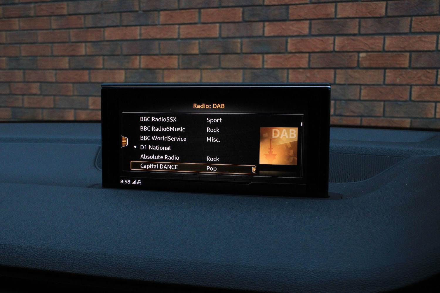 Used Audi Q7 2018 for sale - 76976699: Photo 32