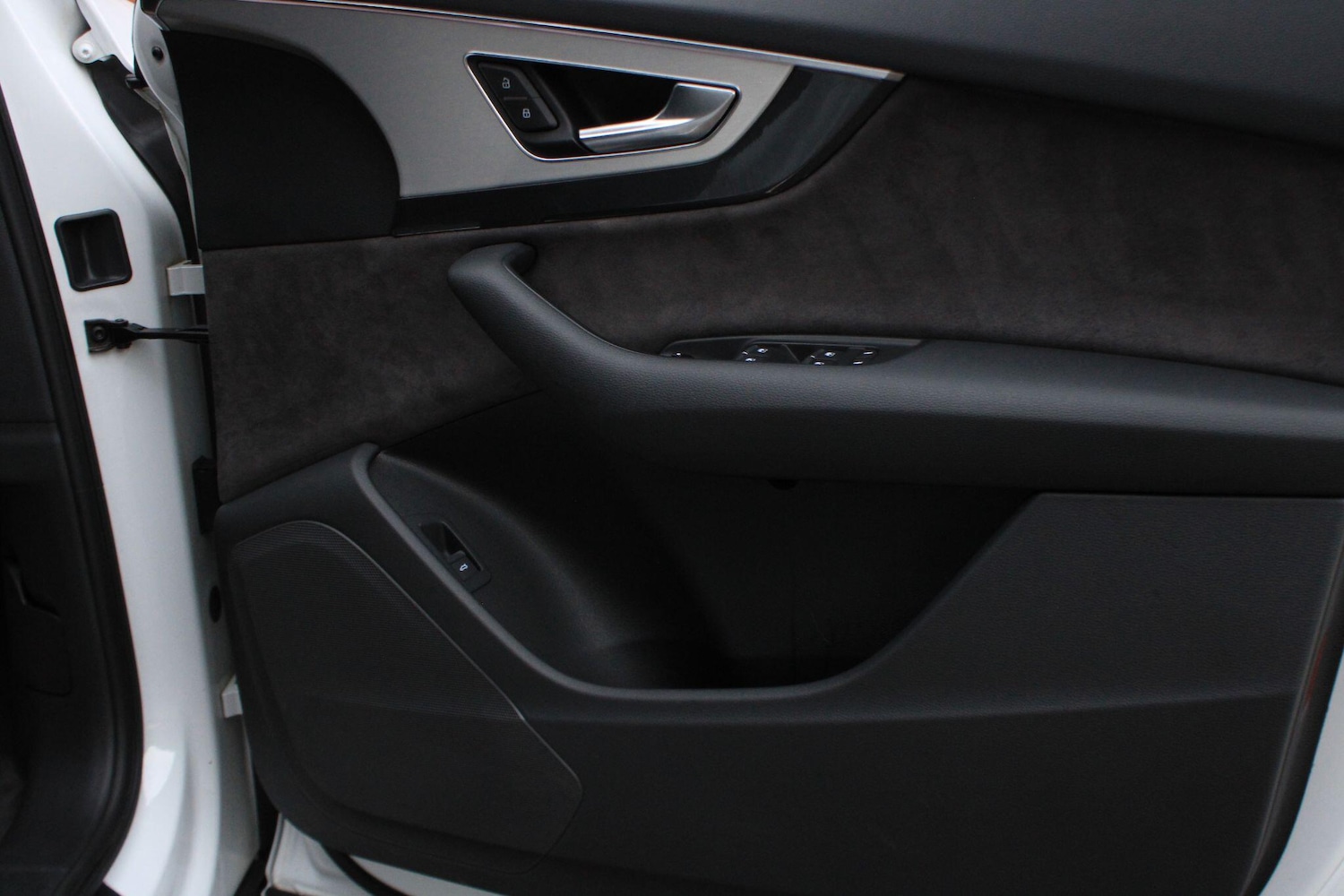 Used Audi Q7 2018 for sale - 76976699: Photo 42