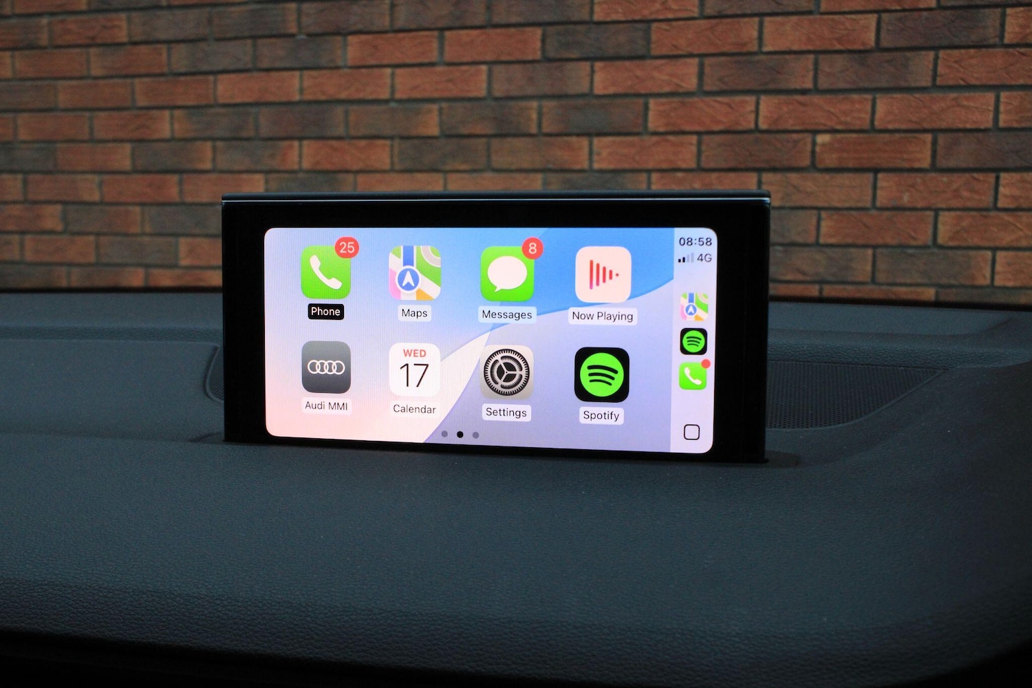 Used Audi Q7 2018 for sale - 76976699: Photo 8