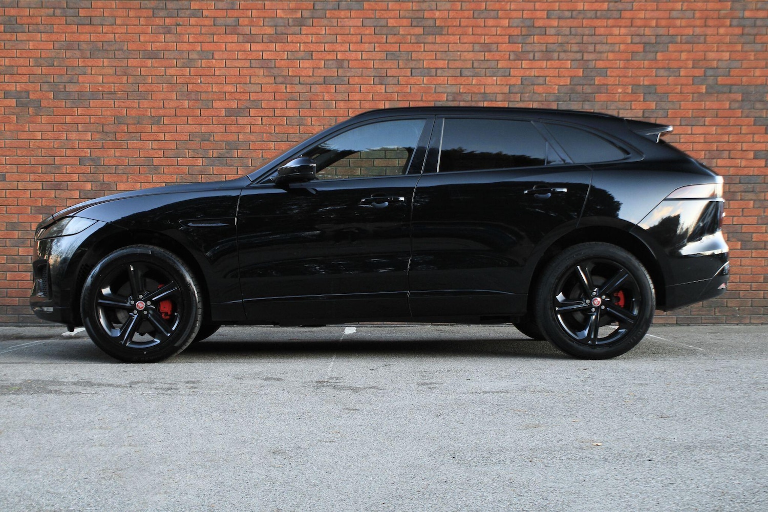 Used Jaguar F-Pace 2017 for sale - 76645534: Photo 15