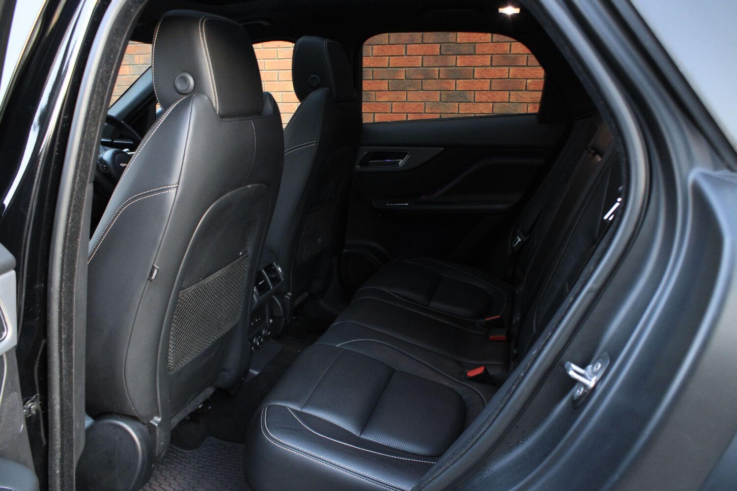 Used Jaguar F-Pace 2017 for sale - 76645534: Photo 21