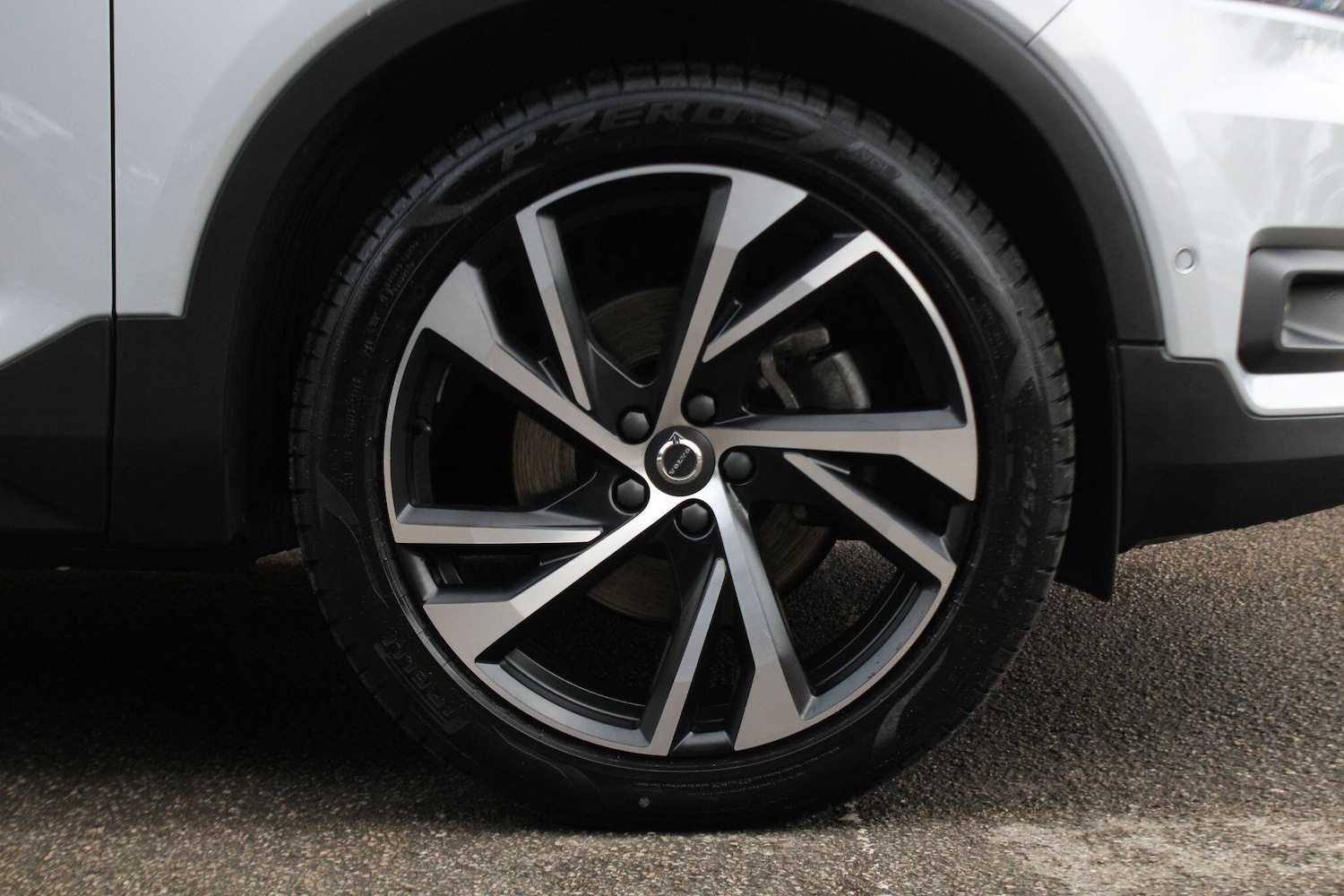 Used Volvo XC40 2021 for sale - 76152391: Photo 16