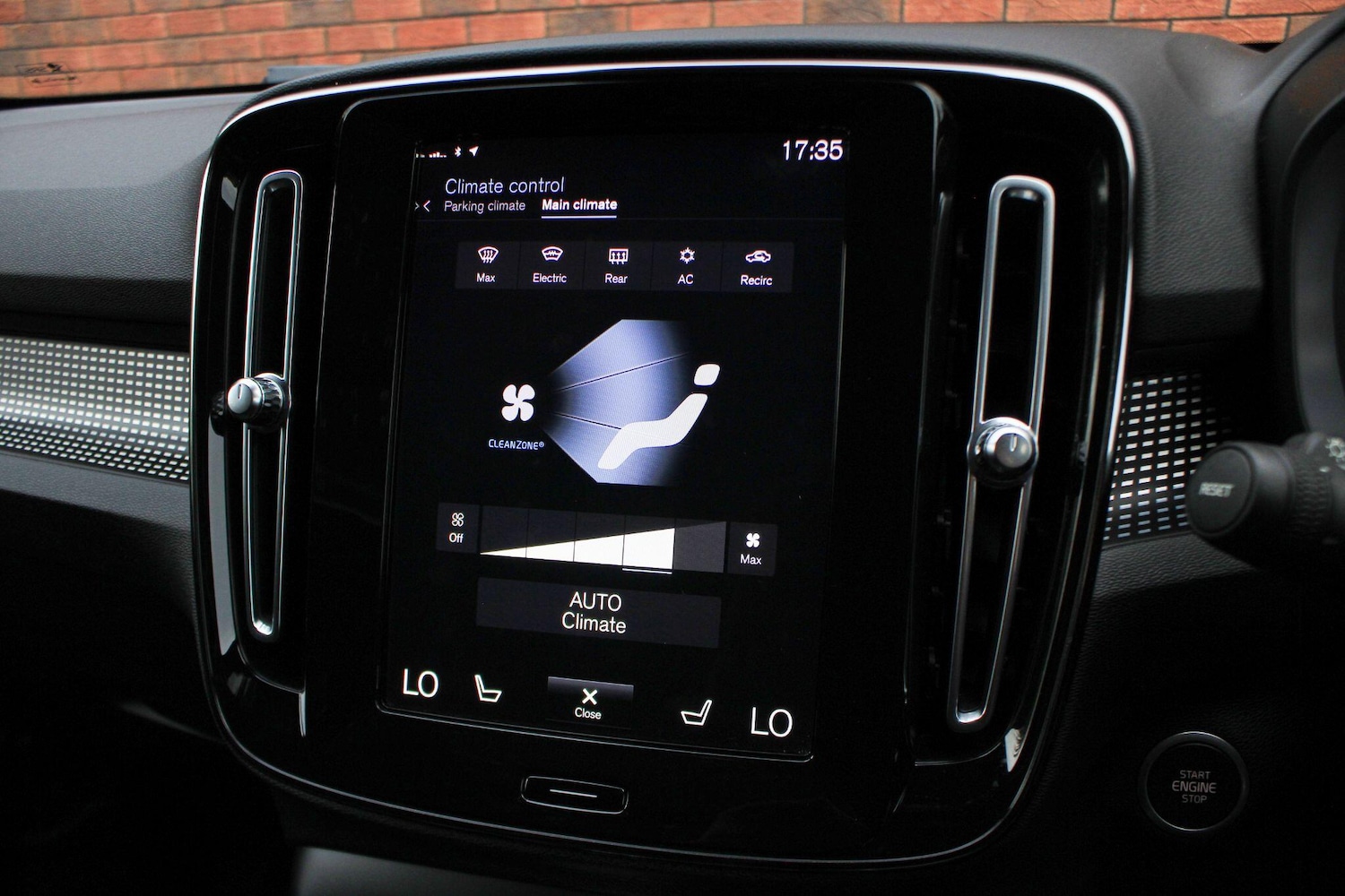 Used Volvo XC40 2021 for sale - 76152391: Photo 30