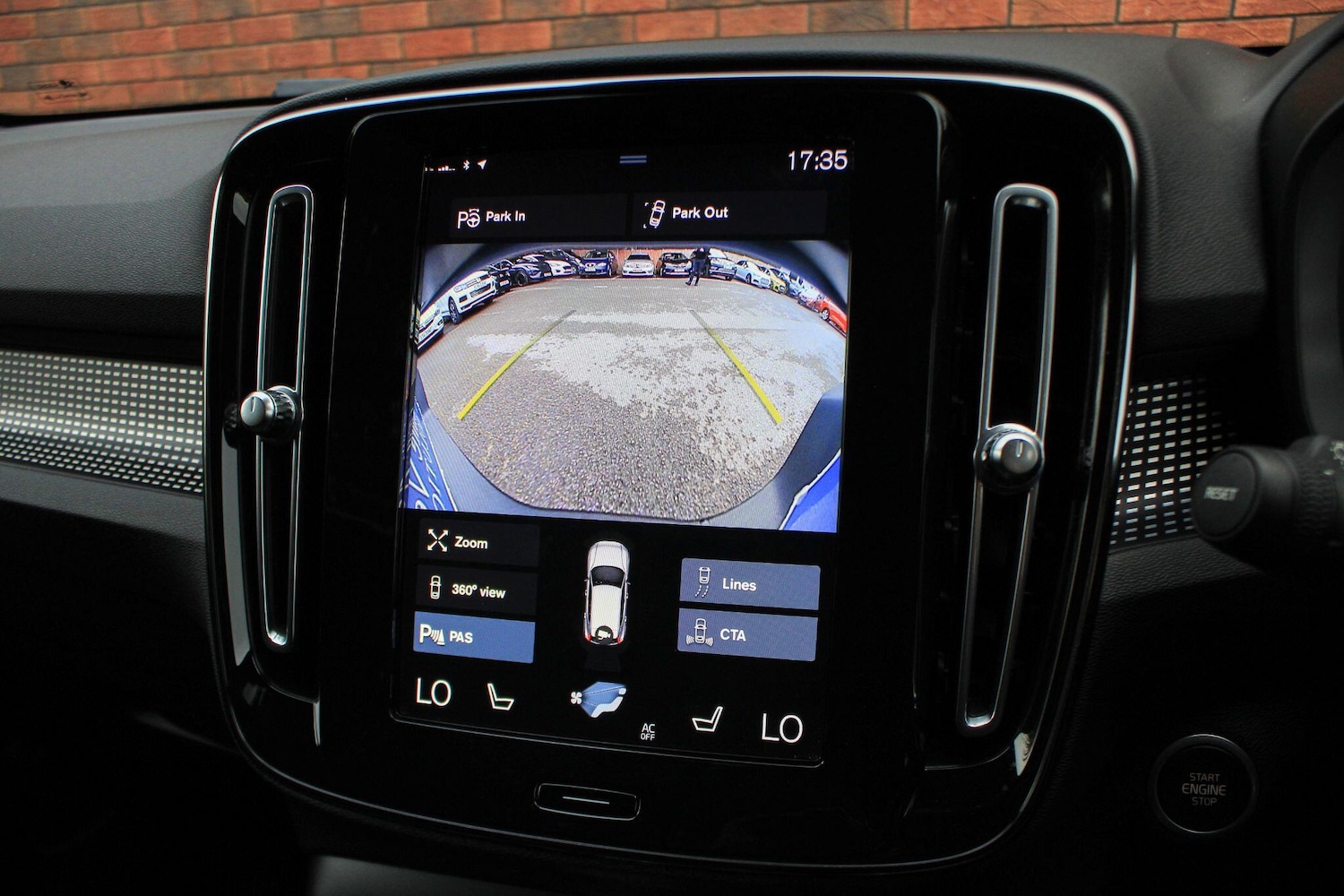 Used Volvo XC40 2021 for sale - 76152391: Photo 31