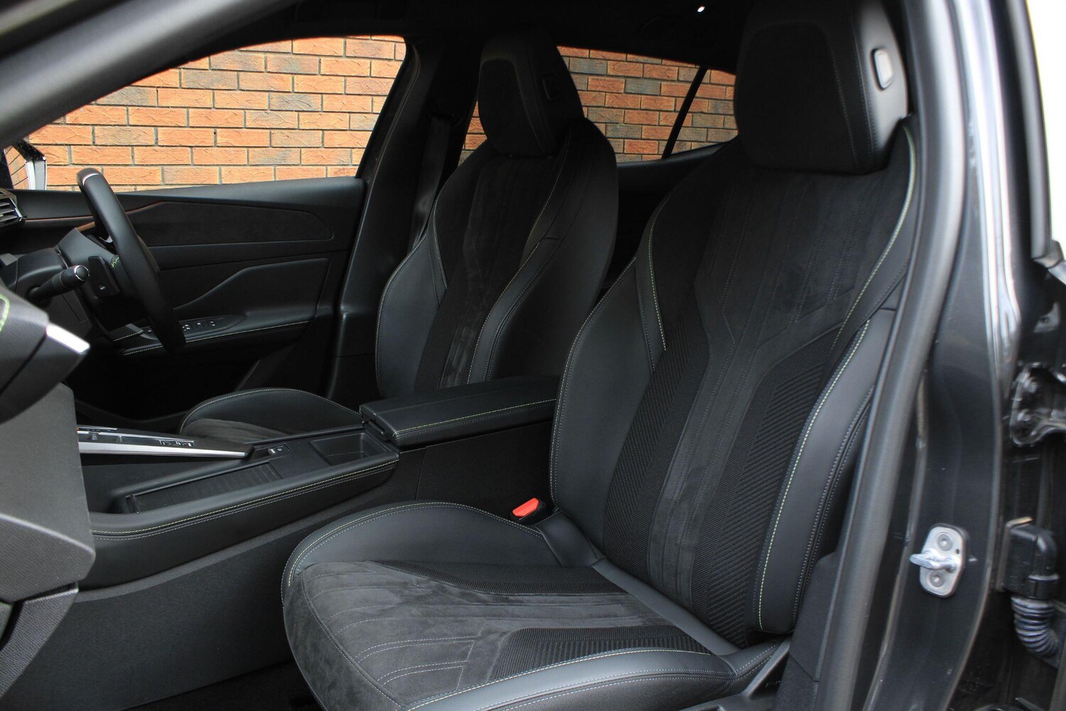 Used Peugeot 408 2023 for sale - 76151685: Photo 17