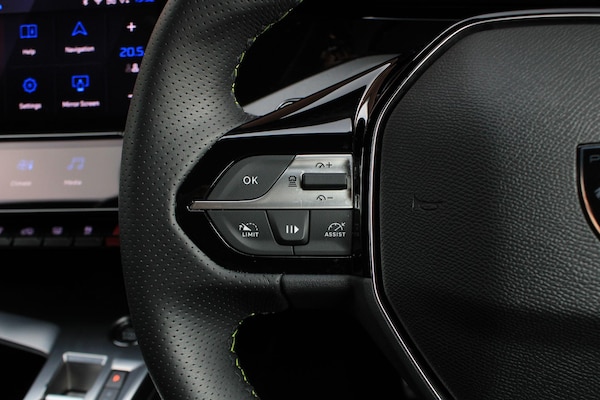 Used Peugeot 408 2023 for sale - 76151685: Photo 26