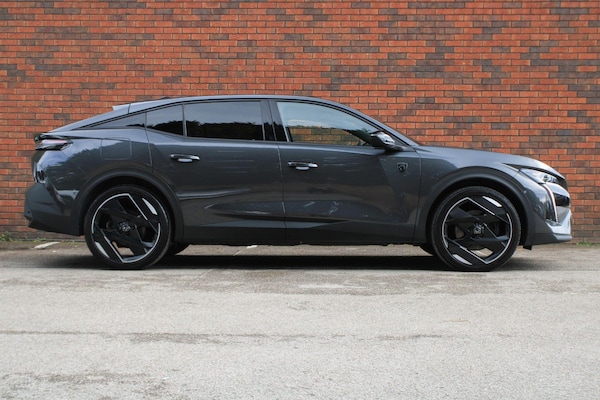 Used Peugeot 408 2023 for sale - 76151685: Photo 2