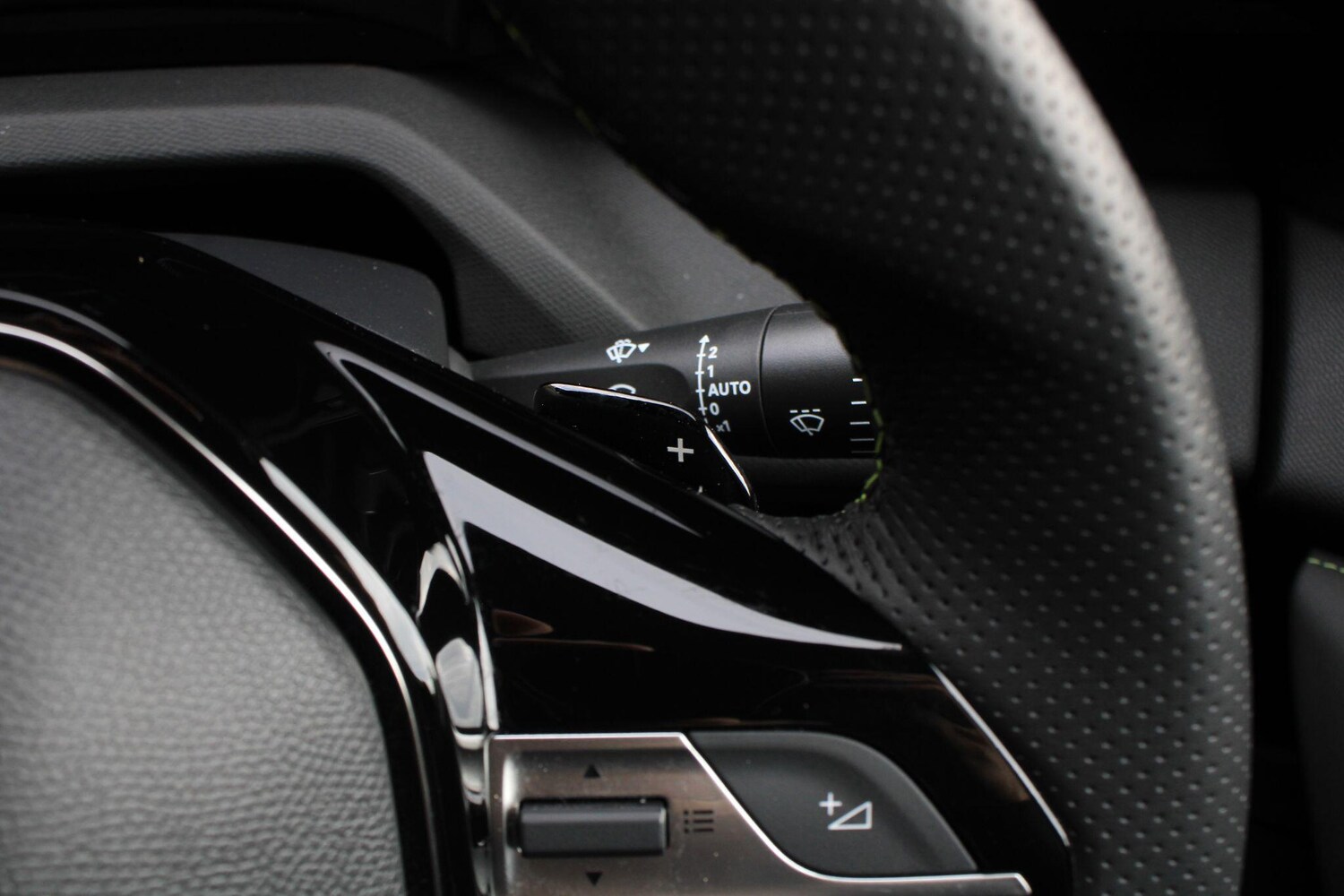 Used Peugeot 408 2023 for sale - 76151685: Photo 33