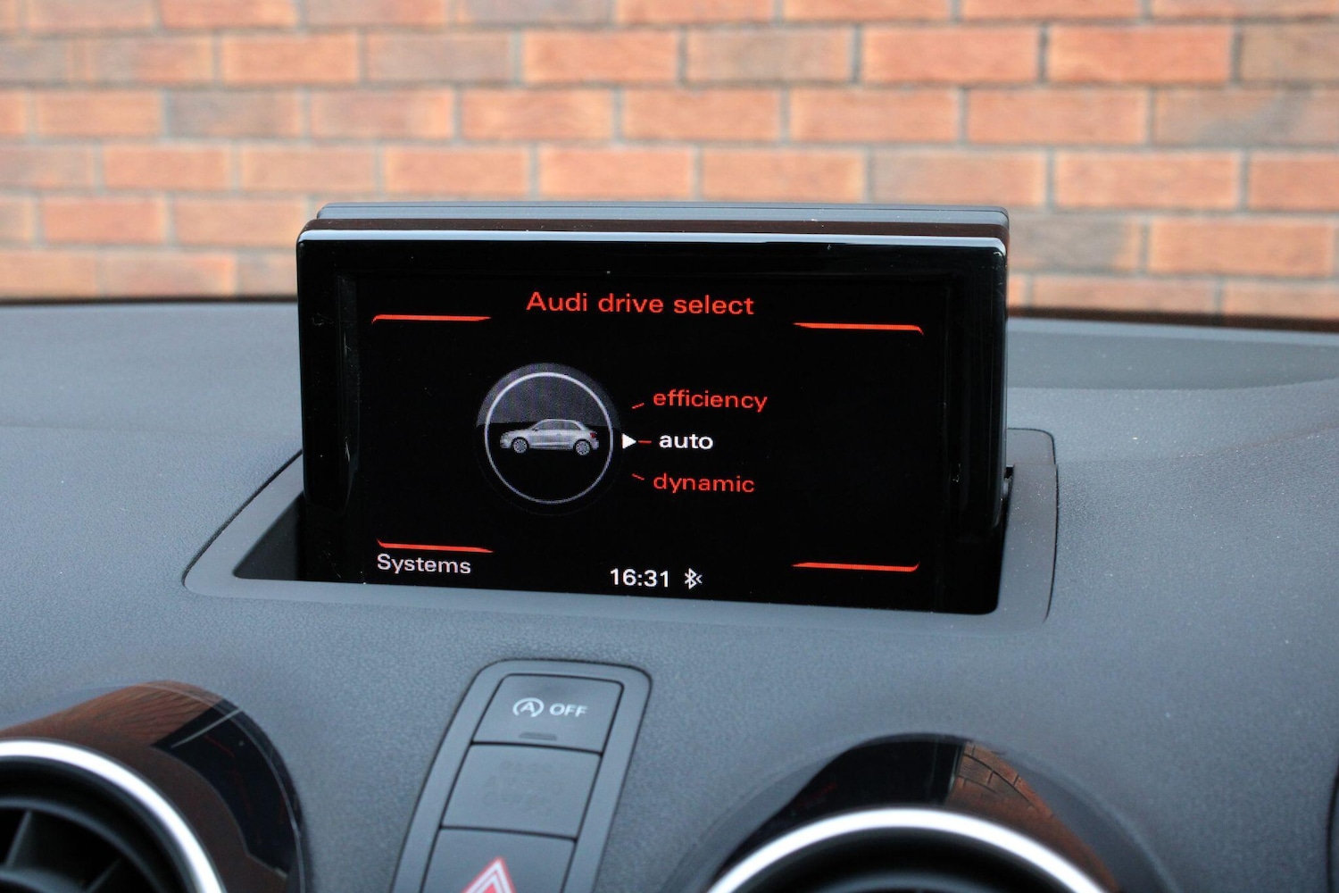 Used Audi A1 for sale - 77958427: Photo 25