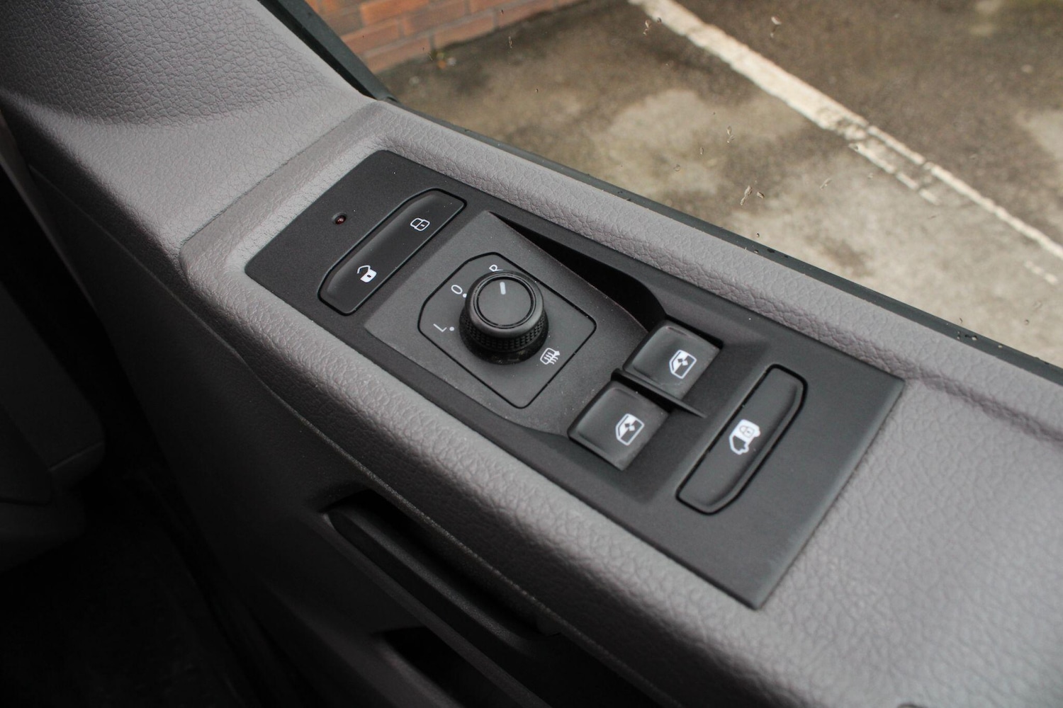 Used Volkswagen Transporter 2022 for sale - 77883067: Photo 24