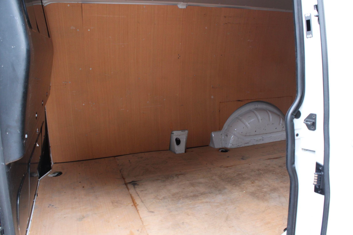 Used Volkswagen Transporter 2022 for sale - 77883067: Photo 9