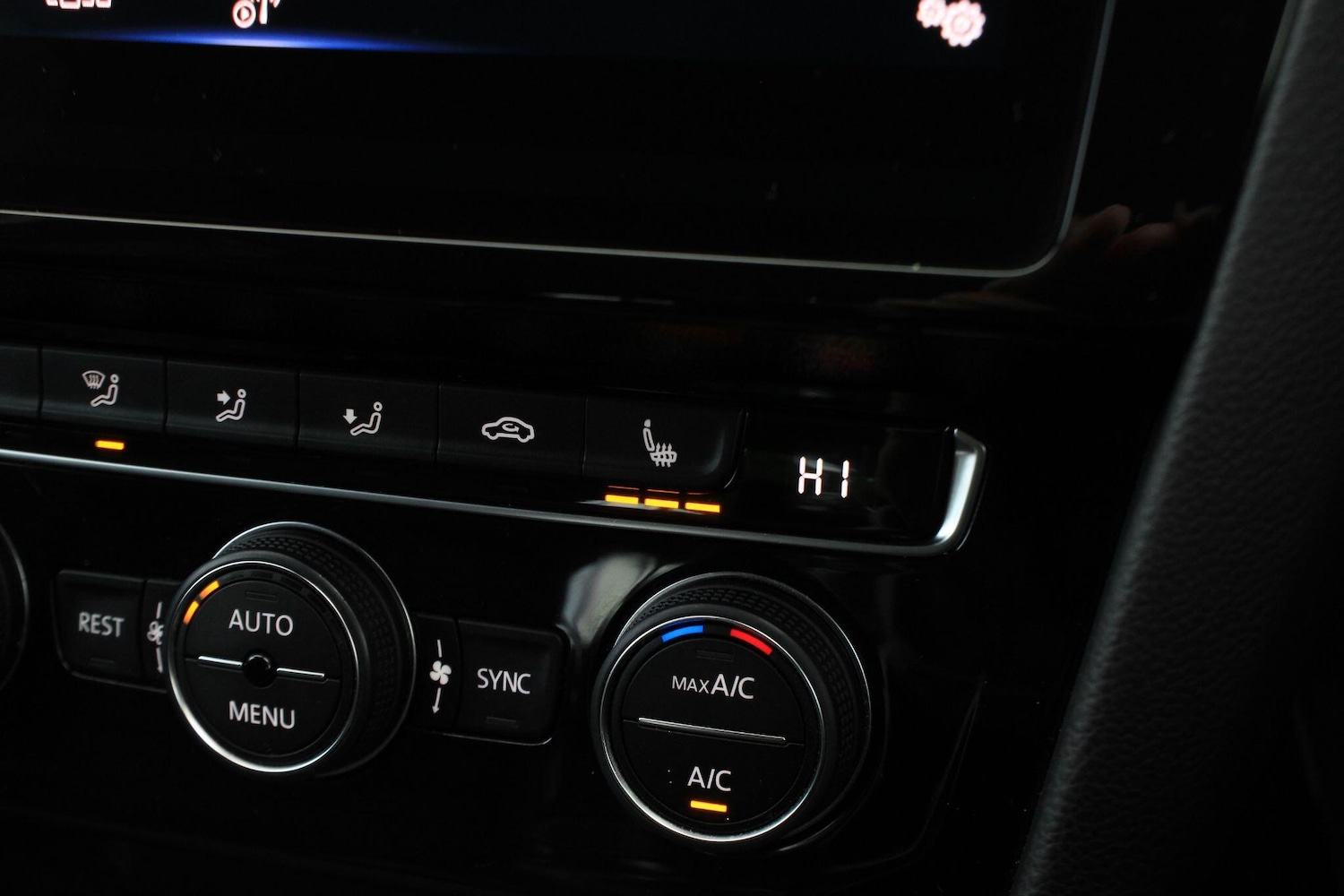 Used Volkswagen Passat for sale - 77216050: Photo 24