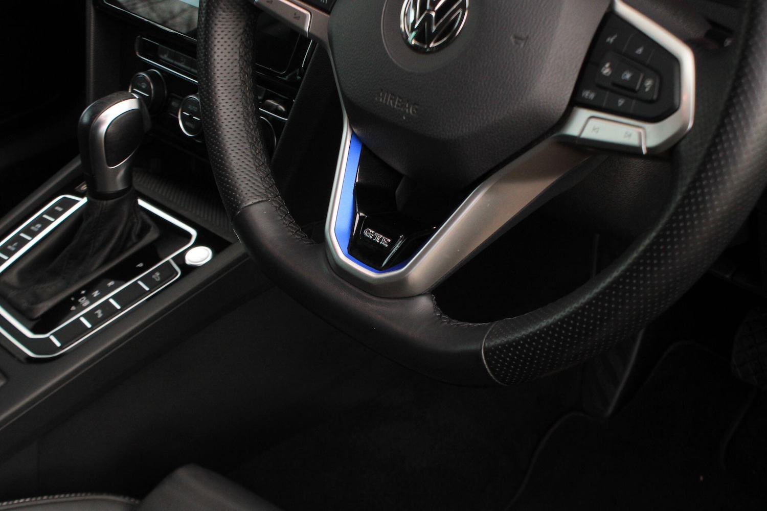 Used Volkswagen Passat for sale - 77216050: Photo 33