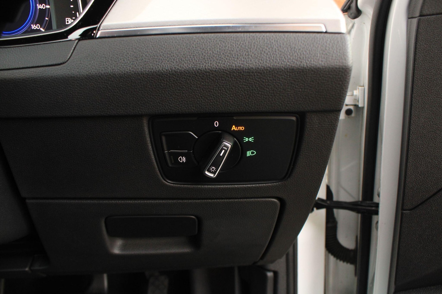 Used Volkswagen Passat for sale - 77216050: Photo 36