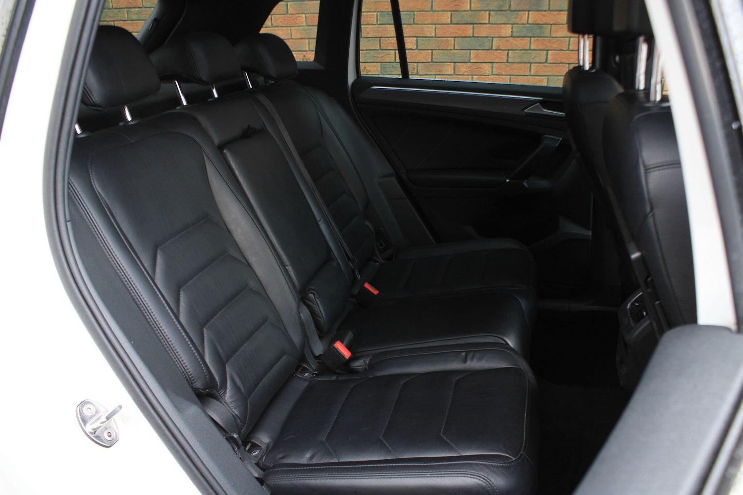 Used Volkswagen Tiguan 2017 for sale - 76619645: Photo 11