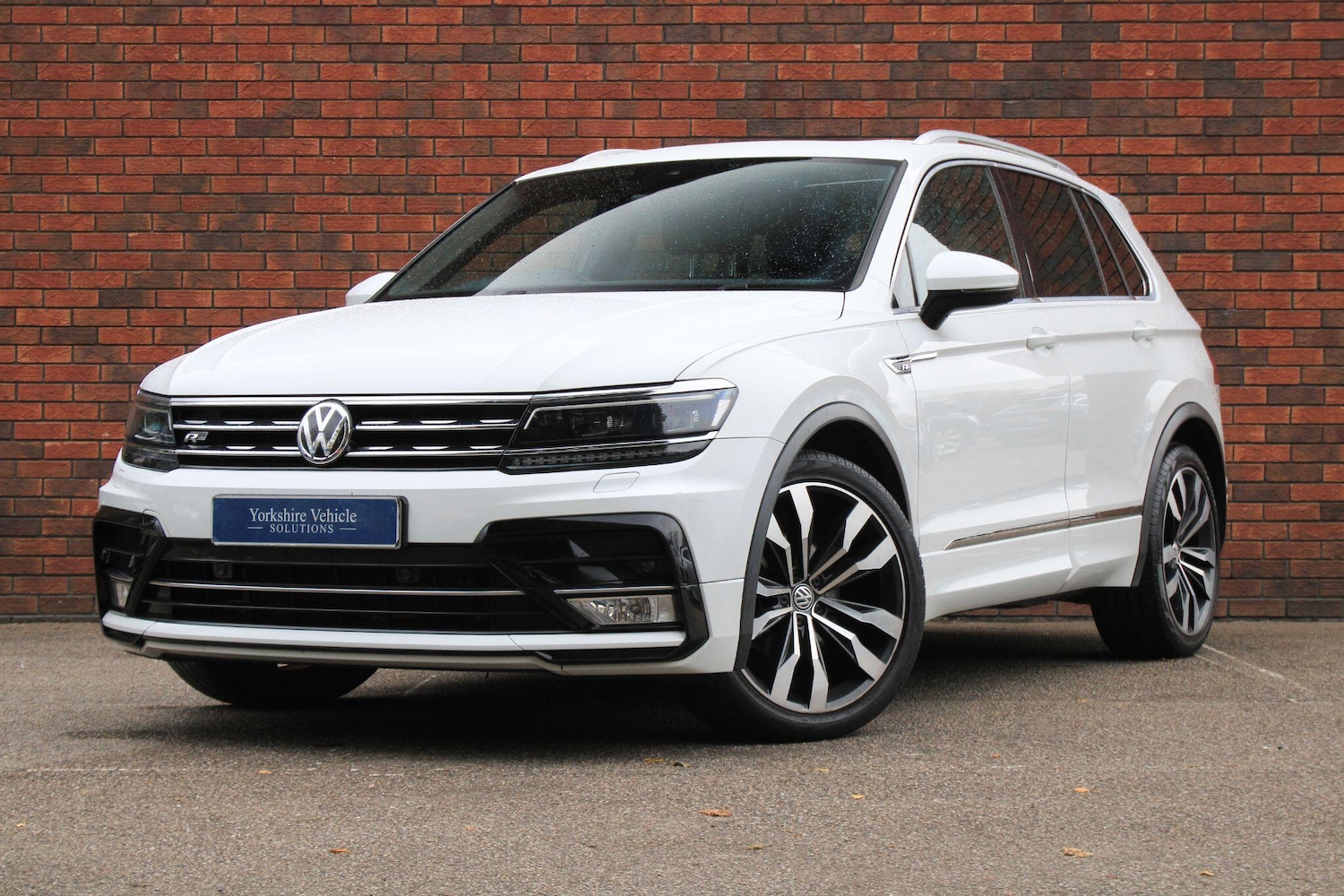 Used Volkswagen Tiguan 2017 for sale - 76619645: Photo 16